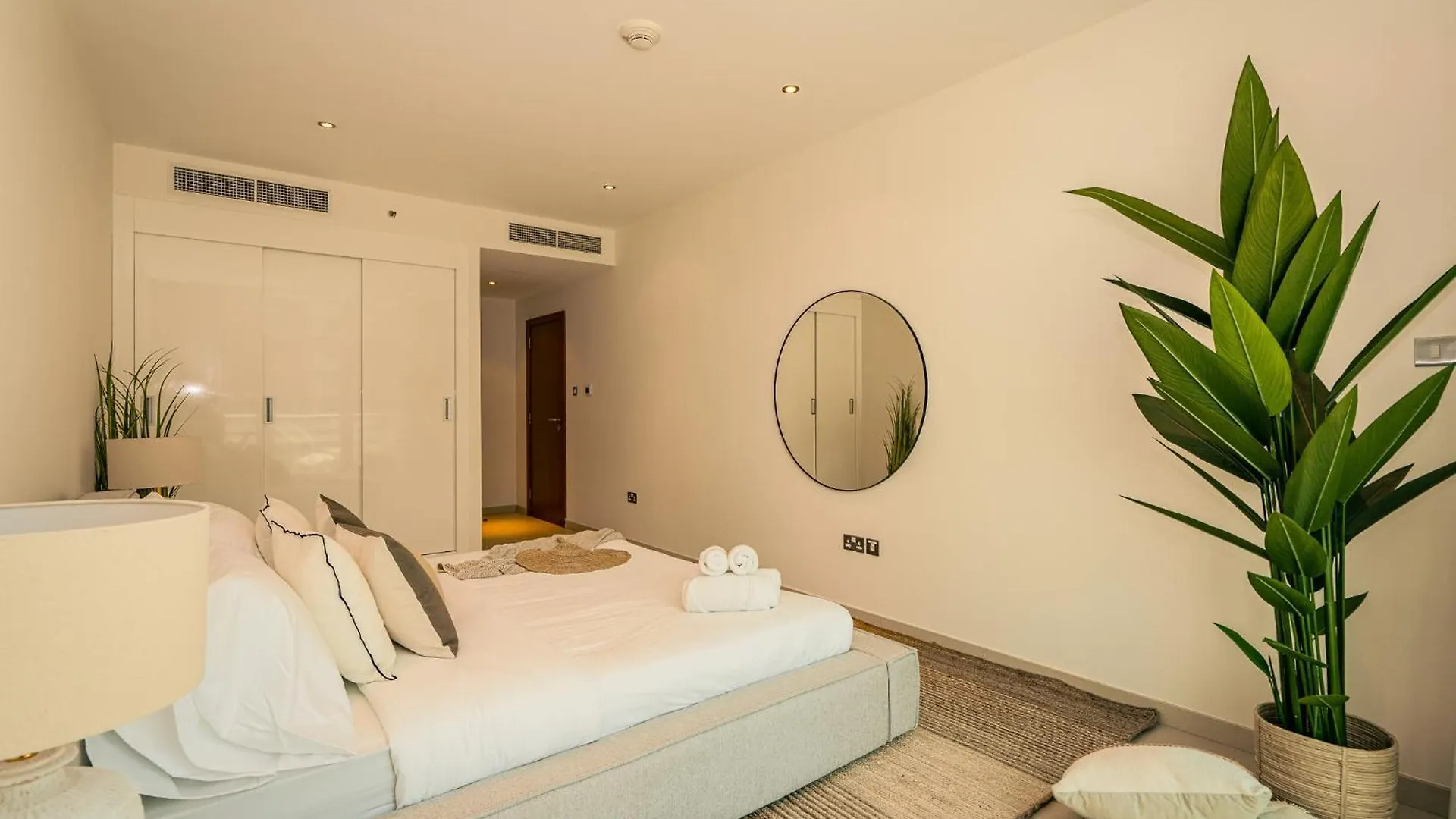 Voyage Two Bedroom Haven In Raha Abu Dabi Daire